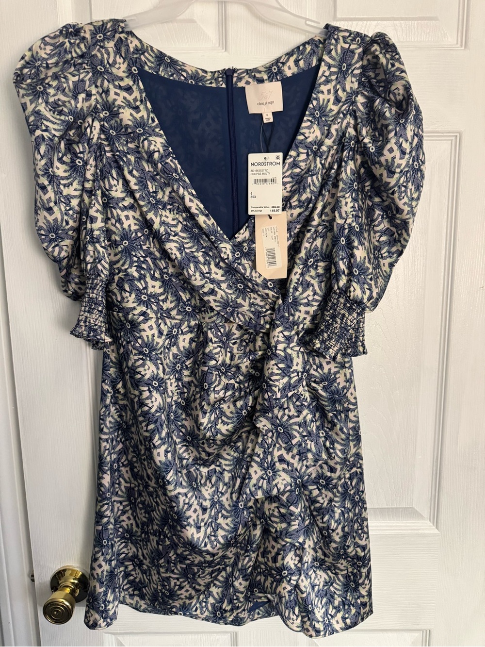 Court & Rowe Eclipse Multi Print Puff Sleeve Dress Size 6 NWT